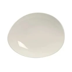 Tuxton AMU-650 Pearl White 8.5" Ellipse Plate - 24 / CS